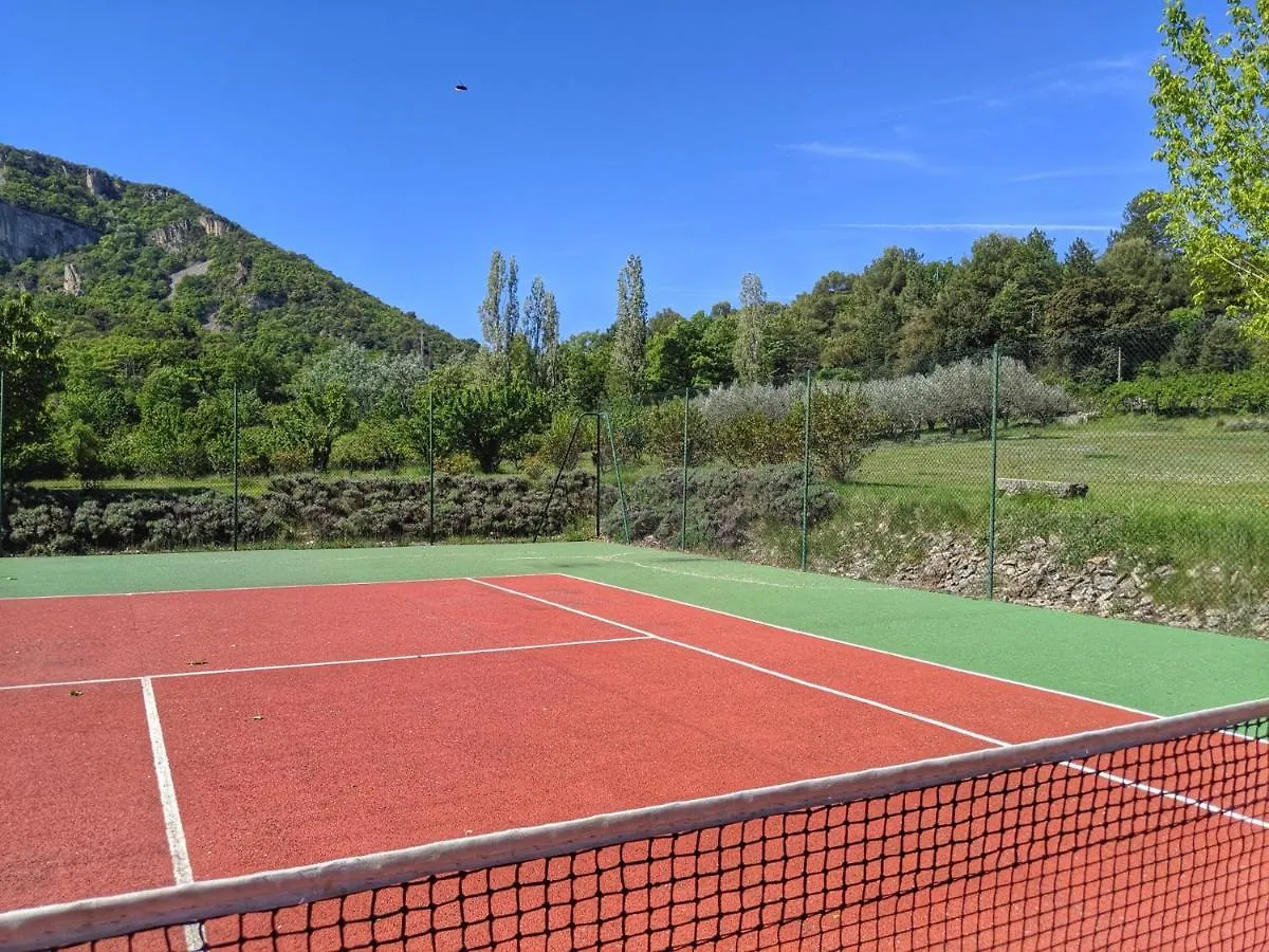 Domaine Nyons Saint-Rimbert Villa